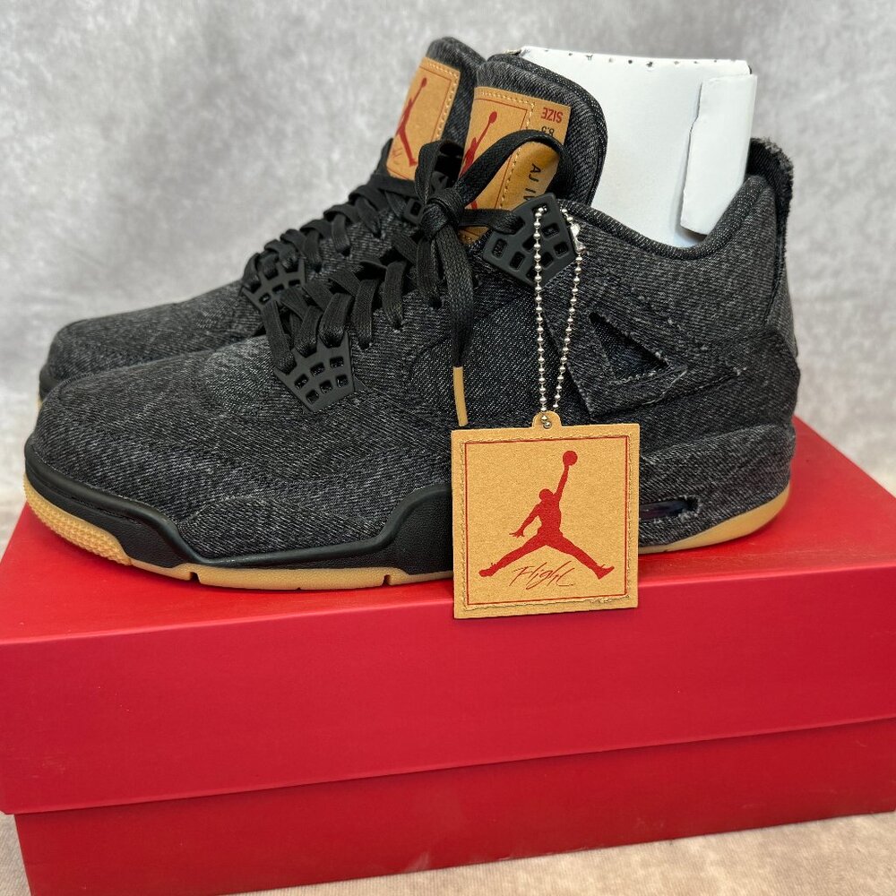Air Jordan 4 Retro Levi’s NRG – Black / Black / Black